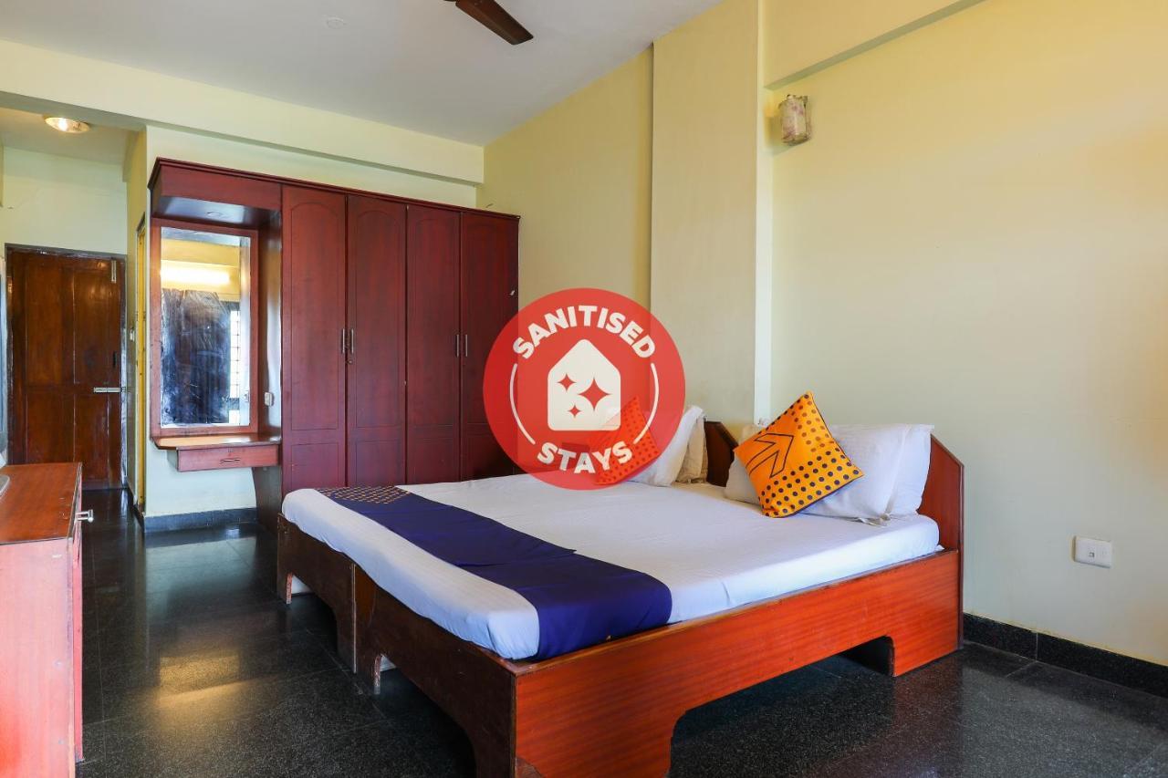 Spot On 64230 Killi Tourist Home Thiruvananthapuram Buitenkant foto