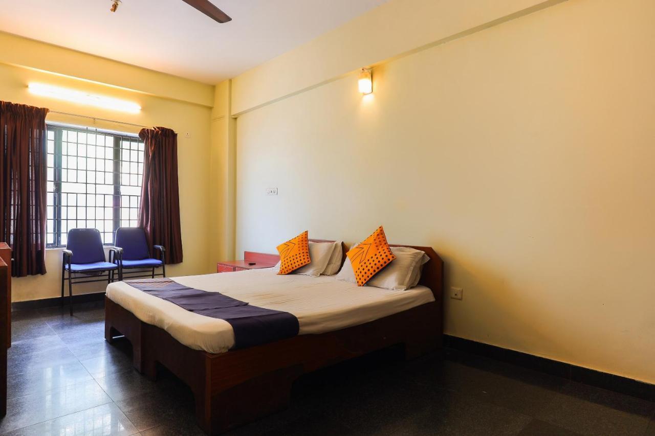 Spot On 64230 Killi Tourist Home Thiruvananthapuram Buitenkant foto